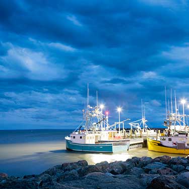 advantages-of-derby-line-cross-border-freight-with-r+l-global-logistics-commercial-fishing
